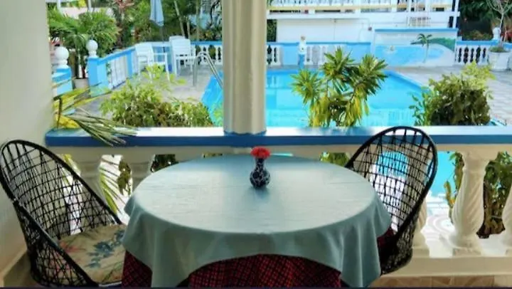 Villa Pink Hibiscus Bed And Breakfast Montego Bay