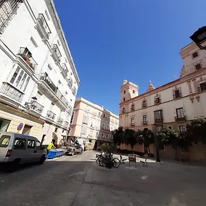 https://tico-baos-del-carmen.es-andalucia.com